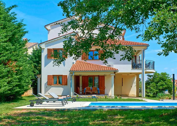 Villa Theresa in Ližnjan (Haus für 12 Personen)